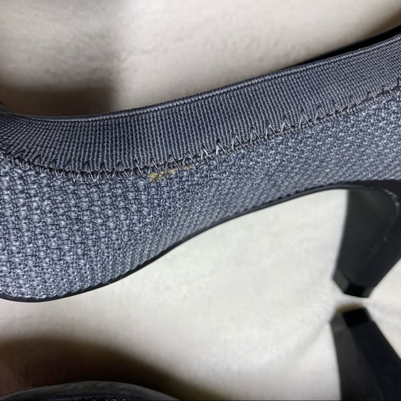 Betabrand Late to the Gate Heel Grey 7 - Picture 5 of 10